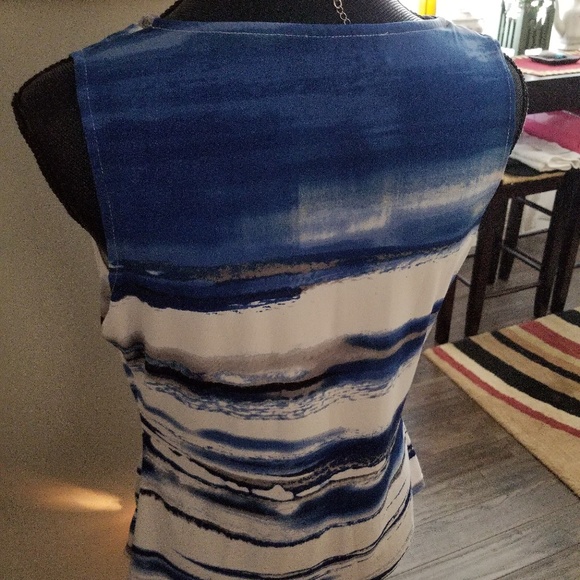 Calvin Klein Womens Shirt - Picture 3 of 3